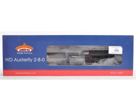 An original Bachmann made Branch Line 00 gauge model railway trainset locomotive engine No. 32-261 WD Austerity Class 90441 B