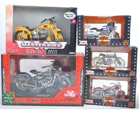 A collection of x5 assorted boxed Motorbike related diecast models comprising a Guiloy made 1/10 scale 1948 Indian Chief New 