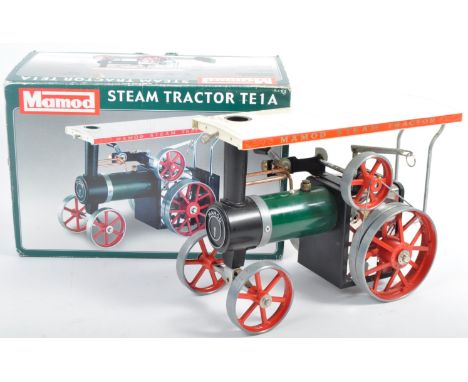 An original vintage Mamod made boxed live steam model Steam Tractor TE1A Traction Engine complete in original box with solid 