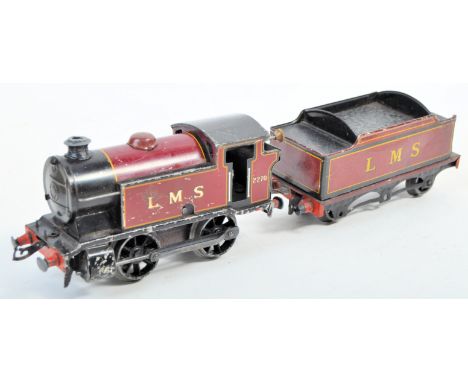 An original vintage Hornby 0 gauge tinplate clockwork model railway trainset locomotive engine ' Type 1 ' LMS in maroon liver