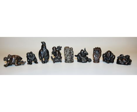 9 japanische Netsuke aus Edelholz,  menschliche und legendäre Figuren aller ArtDie Unsterblichen Hotei und Fukurokuju, aber a