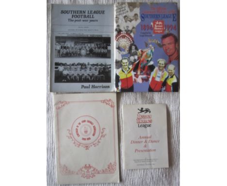 HISTORIES OF THE SOUTHERN LEAGUE ( TWO DIFFERENT ) ARMY HISTORY&amp; BEAZER DINNER
Interesting lot. 
