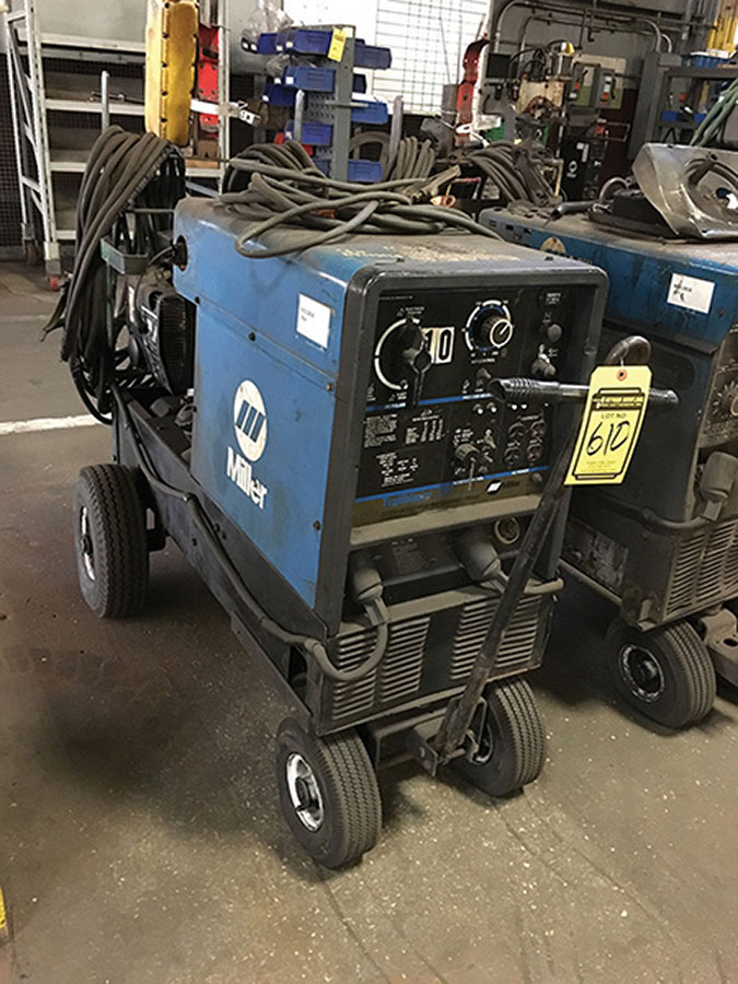 PORTABLE MILLER GAS WELDER/GENERATOR WITH ONAN ENGINE; S/N KJ003428