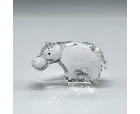 Part of the African Wildlife theme figure is made from clear crystal and has black crystal eyes. Swarovski backstamp. 622940.