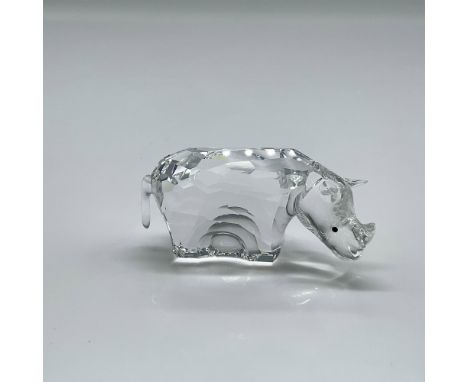 Small clear crystal figure with black crystal inset eyes. Swarovski backstamp. 622941. This item has its original box: 4"H x 