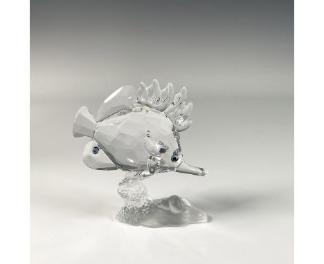 Clear crystal butterfly fish figure with a long nose from Aquatic Worlds Family theme group. Swarovski swan mark. This item i