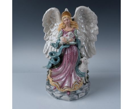 Part of the First Ladies collection, a tradition of decor inspired by Jackie Kennedy' White House Christmas, designed for Col