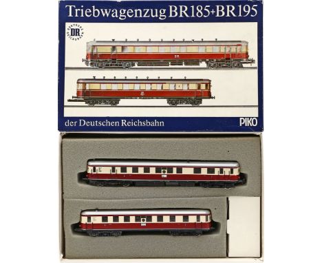 Triebwagenzug, PIKO H0. Art.-Nr.5/0732/011, für Gleichstrombetrieb. Funktion nicht geprüft. In Originalverpackung. Unbespielt