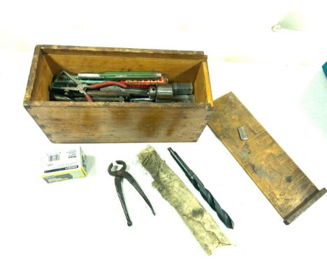 Vintage wooden tool box and a selection of assorted tools 