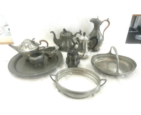 Selection vintage Pewter ware to include Tea set, water jug, hammered pieces etc