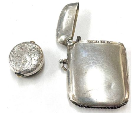 Silver hallmarked vesta case, approximate weight 16.5g, continental silver button clip approximate weight 6g
