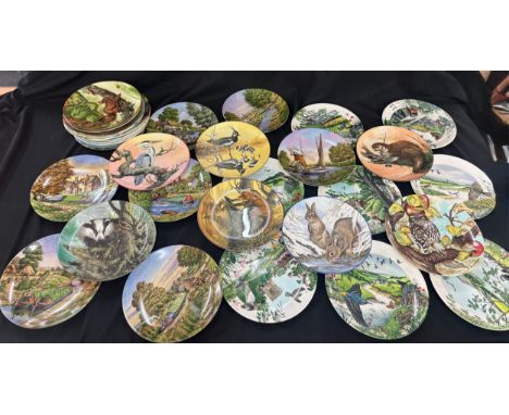 Large selection of collectors plates to include makers Wedgwood and Royal Worcester 