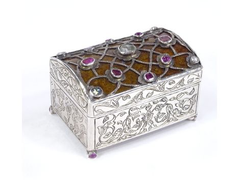 An 18th century Ottoman/Mughal unmarked silver gem set dome-top miniature casket, curved polished jasper lid with wirework si