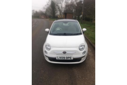 REG 09 2009 FIAT 500 LOUNGE LOG BOOK PRESENT MILEAGE 116,026 SERVICE