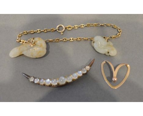 A 9 Carat Gold Linked Bracelet with jade carvings, together with a moonstone set crescent brooch and a 9 carat gold clip 