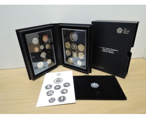 A Royal Mint 2016 The United Kingdom Proof Coin Set Collectors Edition, 16 Coin Set, 1p to £5, 2016 Proof Medal, in two plast