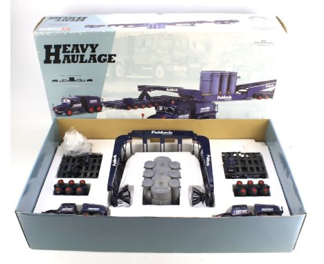 Corgi heavy haulage Pickfords Industrial Ltd. Limited edition, serial number 18005, 1:50 scale model, in original box