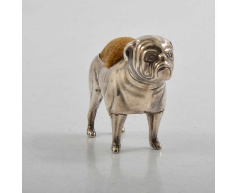 Edwardian novelty pin cushion, designed as a bulldog, maker's mark rubbed, Birmingham 1907, 5.5cm.