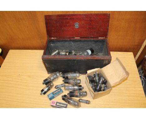 A MAHOGANY BOX CONTAINING A COLLECTION OF VINTAGE RADIO VALVES