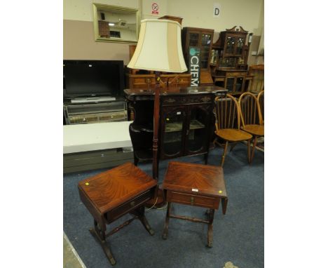 A SMALL PAIR OF REPRODUCTION MAHOGANY TABLES TOGETHER WITH A STANDARD LAMP WITH SHADE (3)