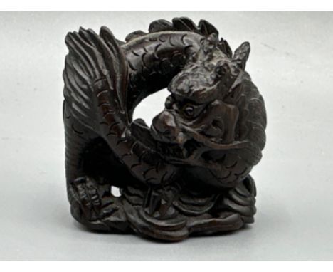 Boxwood Japanese Netsuke of a Foo Dragon - H4xW4cm