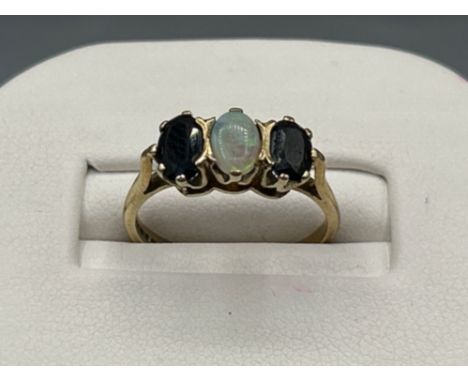 Ladies 9ct gold 3 stone Opal and sapphire ring, size L and 1.37g