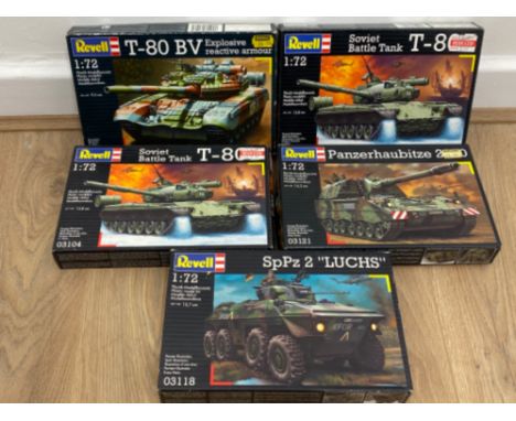 5x boxes of Revell buildable 1.72 scale army tanks