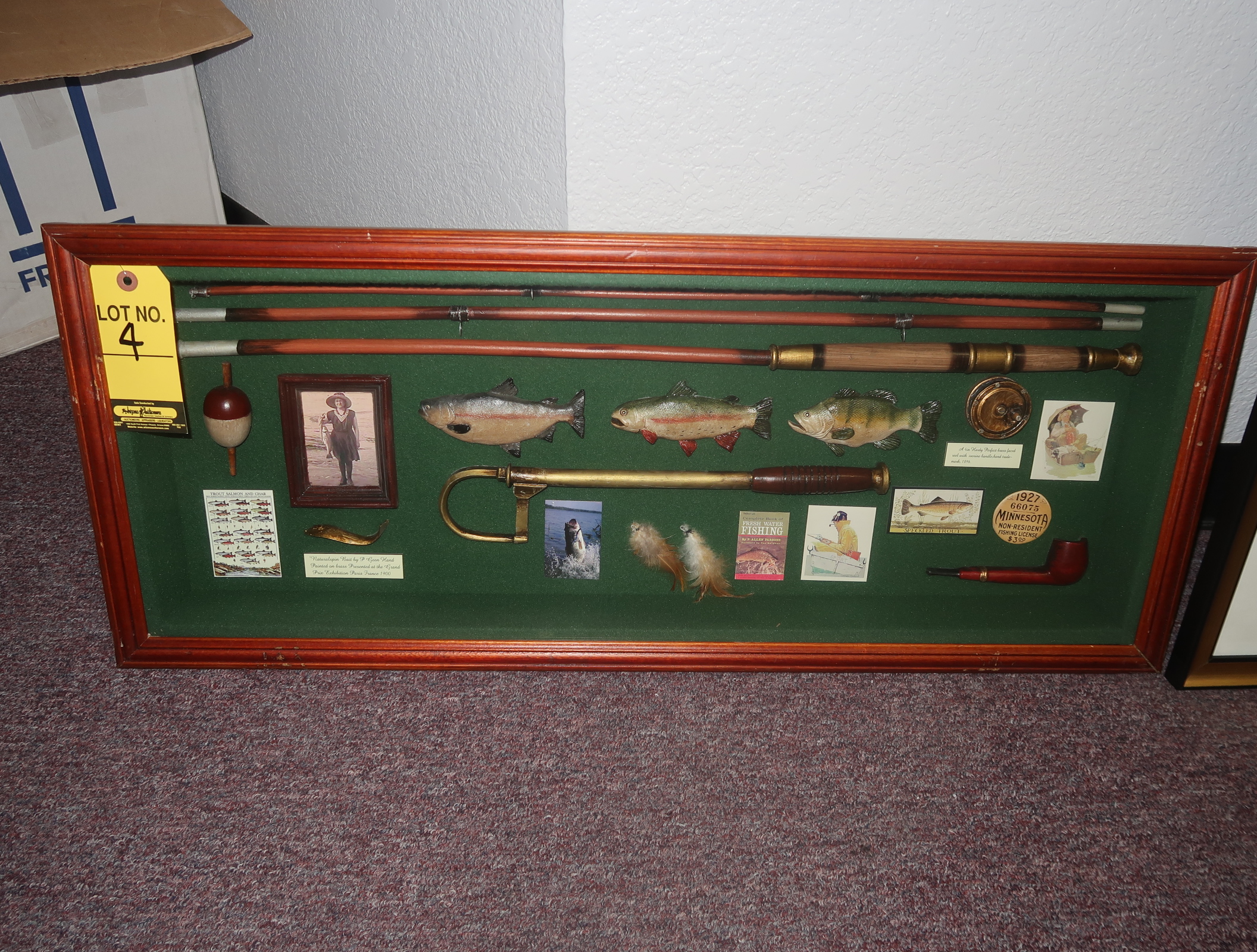 FLY FISHING SHADOW BOX