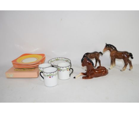 SMALL TRAY CONTAINING CERAMIC ITEMS, TUSCAN CHINA, COFFEE CANS AND SAUCERS, TOGETHER WITH A QUANTITY OF ART DECO GREY'S POTTE