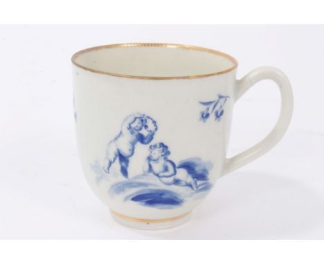 Rare 18th century Worcester dry blue coffee cup with painted putti and floral sprig decoration, 6.2cm high