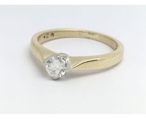 A 9ct yellow gold and diamond solitaire ring, approx 0.20ct, ring size approx J/K