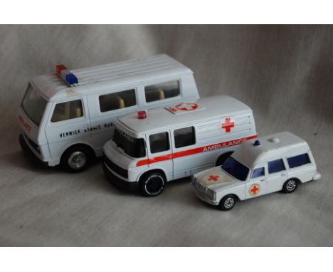 Ambulances - White Mercedes, Volkswagen - four larger size, two smaller. (6)