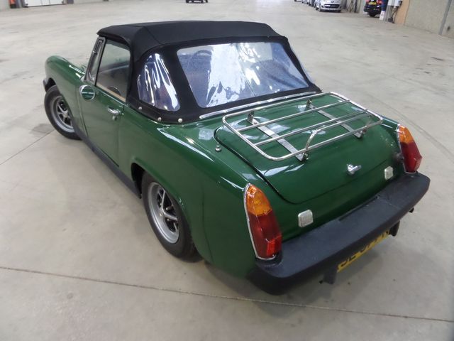 mg midget boot rack naked women having sex in lingerie