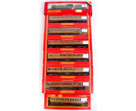 Hornby R866 LNER green class B12 engine and tender (G-BF), R024, R391, R449, R413, R477, 2 R478 teak coaches (G-BG)