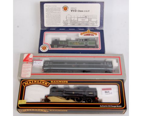 A Bachmann 31-600 LNER lined green class V3 tank engine, one buffer damaged (G-BG), a Mainline BR lined black class N2 tank e