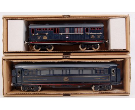 Paya dark blue Wagon-Lits dining car No. 1389 with baggage car No. 1362, both fitted with lighting pick-ups (both VG-BG)