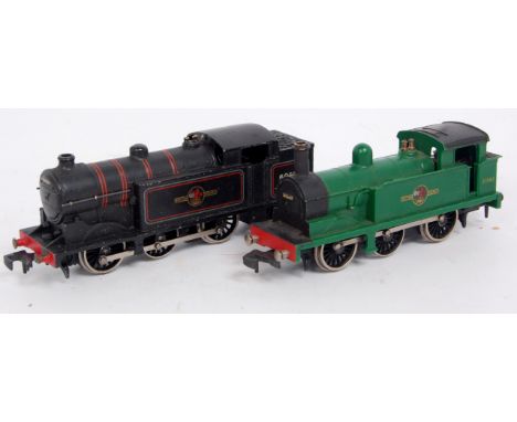 Hornby Dublo 2-rail 0-6-2 tank engine 69550 (G) green 0-6-0 tank engine (G), instructions for Denbigh Castle and 2-8-0 engine
