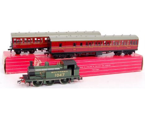 Hornby Dublo 4083 and 4084 suburban coaches (G-BG) and sold with a 0-6-0 tank engine repainted olive green as Southern 1047 (