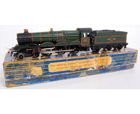 A Hornby Dublo EDLT 20 'British Castle' engine and tender some paint loss to raised edges, lining good (G-BP)