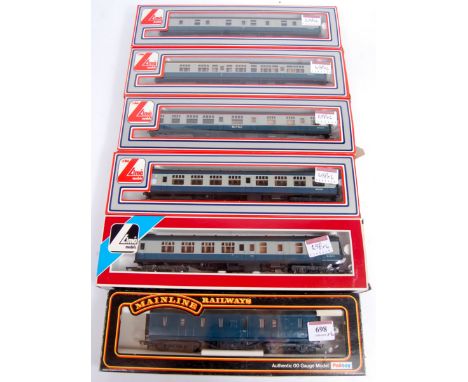 5 Lima BR Mk1 blue/grey coaches (G-BG) and a Mainline BR blue BG van (BG)