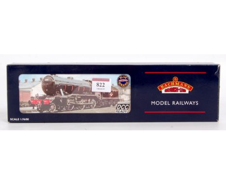 A Bachmann 32-276 class K3 engine and tender BR lined black No. 61932, headlamps added (G-BG)
