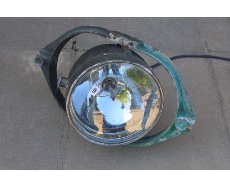 A large Harley Aircraft Landing Lamp in aluminium and chromed case with label model V507D - serial no. appears to be 194 - al