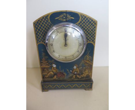 A Chinoiserie cased mantel clock with replacement Smiths electric dial and movement, in need of restoration 