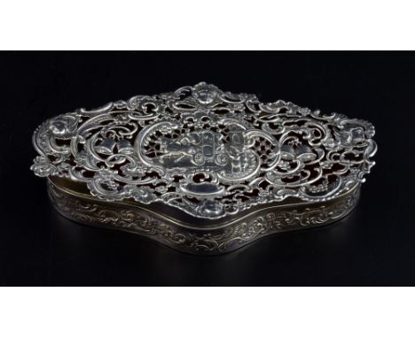 Edward VII silver trinket box of lobed form, the cover with pierced decoration depicting a horse and carriage, by William Com