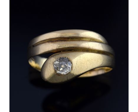 Antique gold coil snake ring with a diamond set to the head. Mounted in yellow metal, tested as 15ct, ring size M Gross weigh