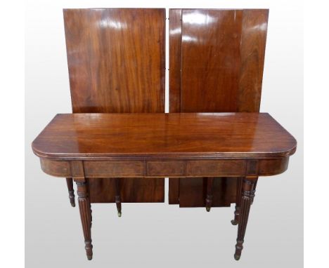 19th century mahogany Wilkinson patent folding dining table on reeded legs, 272cm x 137cm x 71cm, with three extra leavesOver