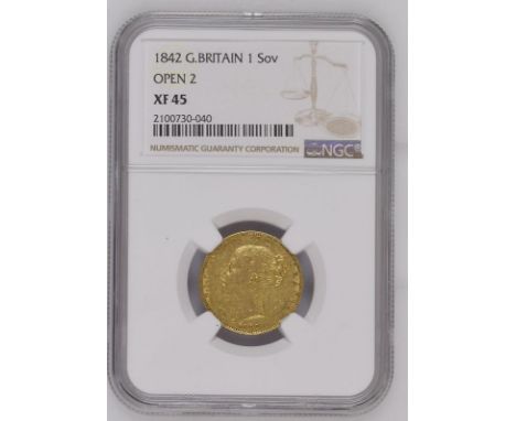 UNITED KINGDOM. Victoria, 1837-1901. Gold sovereign, 1842. London. Open 2. First young head of Victoria facing left, hair tie