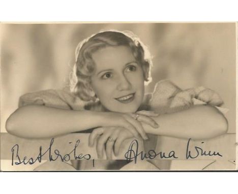 Anona Winn signed vintage photo.  Australian born actress, broadcaster and singer Good condition. All items come with a Certi