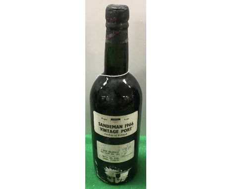 One bottle Sandeman vintage port for Peatling & Cawdron of Kings Lynn 1966 bearing typed label "A merry Christmas and best wi