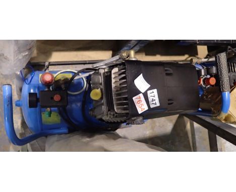 240v electric compressor. Not available for in-house P&P, contact Paul O'Hea at Mailboxes on 01925 659133Condition Report: Al